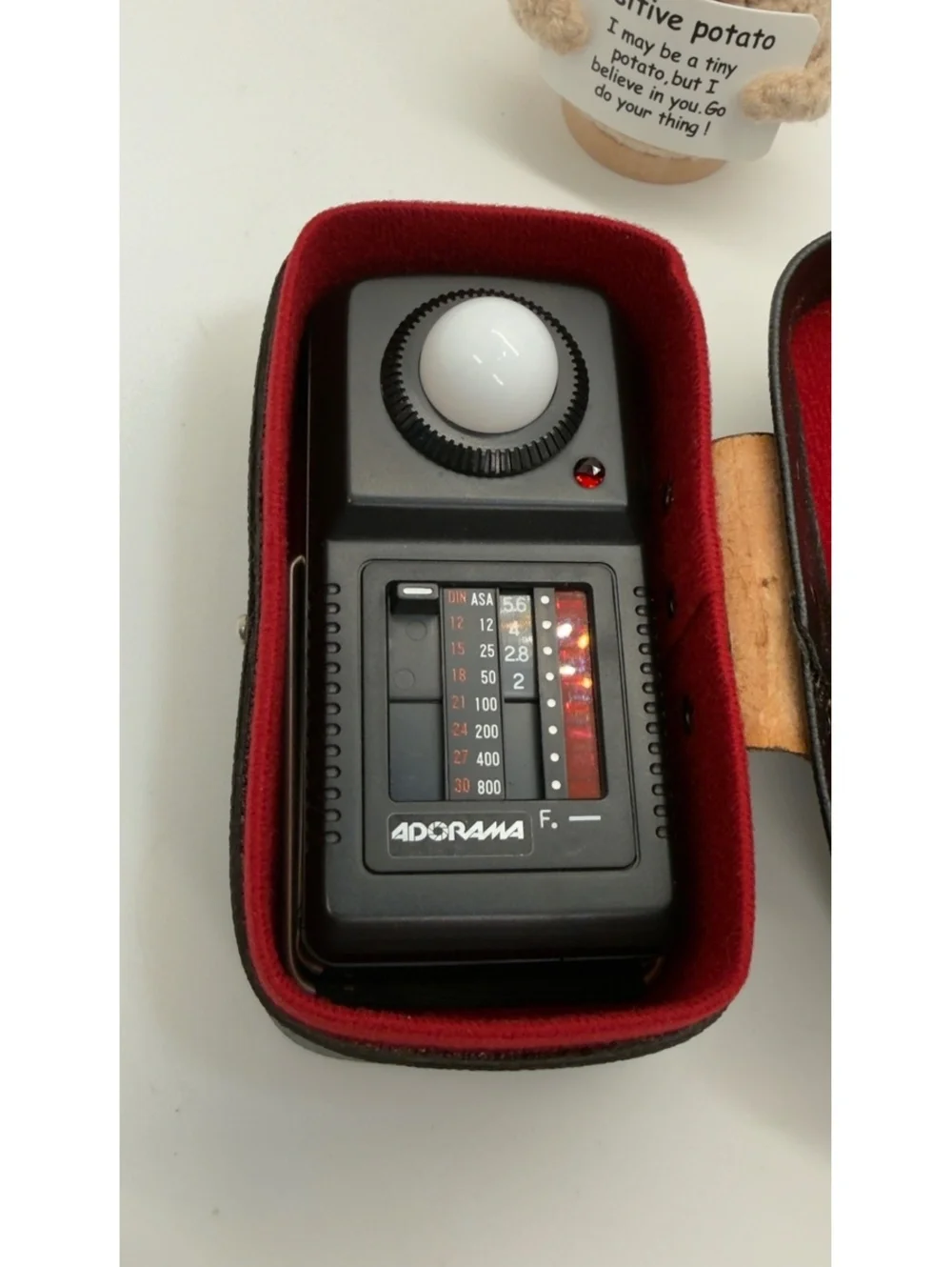Adorama Vintage Luminos Model F2 Flash  Meter -Original Case